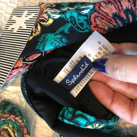 NWT Splendid Farmhouse Floral Swimwear Top - Picture 10 of 16